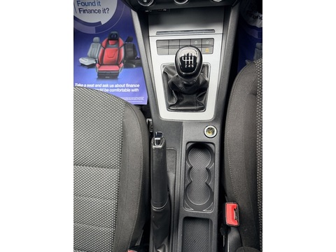 2.0 TDI SE Hatchback 5dr Diesel Manual Euro 5 (s/s) (150 ps)