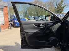 Nissan Qashqai dCi Acenta Premium 