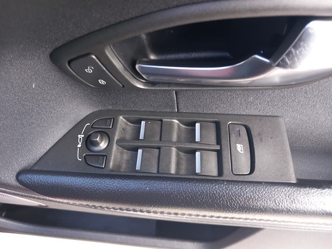 2.2 SD4 Pure SUV 5dr Diesel Manual 4WD Euro 5 (s/s) (190 ps)