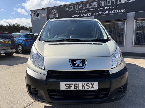 1.6 HDi Comfort MPV 5dr Diesel Manual (194 g/km, 90 bhp)