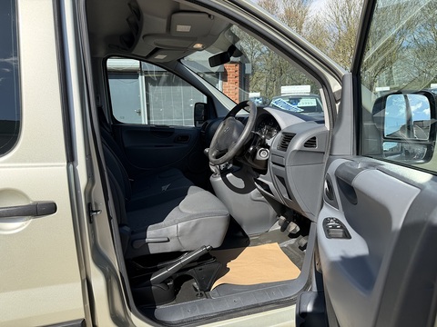 1.6 HDi Comfort MPV 5dr Diesel Manual (194 g/km, 90 bhp)