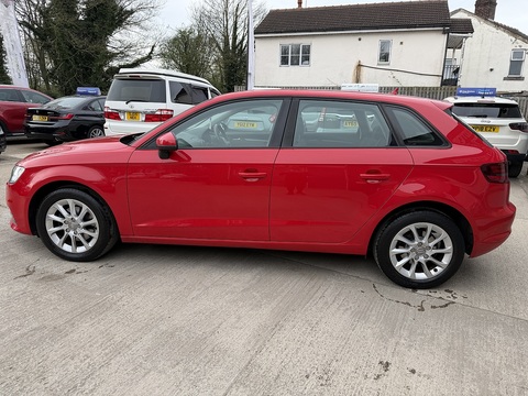 1.6 TDI SE Sportback 5dr Diesel Manual Euro 5 (s/s) (105 ps)