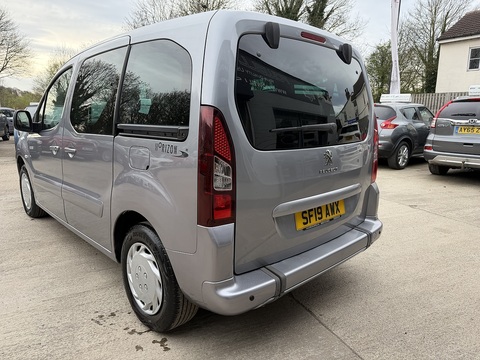 1.6 BlueHDi Allure MPV 5dr Diesel Manual Euro 6 (s/s) (100 ps)