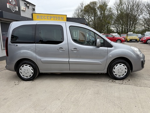 1.6 BlueHDi Allure MPV 5dr Diesel Manual Euro 6 (s/s) (100 ps)