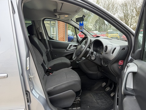 1.6 BlueHDi Allure MPV 5dr Diesel Manual Euro 6 (s/s) (100 ps)