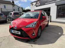 Toyota Yaris VVT-h Icon 