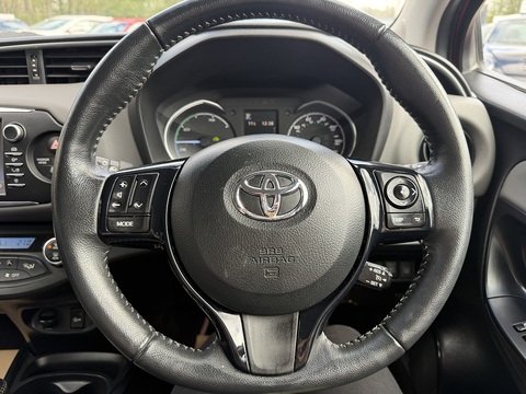 1.5 VVT-h Icon Hatchback 5dr Petrol Hybrid E-CVT Euro 6 (s/s) (100 ps)