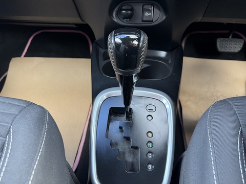 1.5 VVT-h Icon Hatchback 5dr Petrol Hybrid E-CVT Euro 6 (s/s) (100 ps)