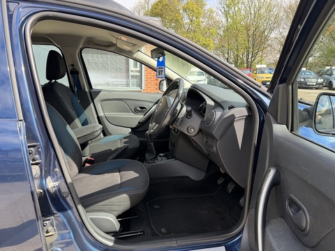 1.5 dCi Laureate Prime Estate 5dr Diesel Manual Euro 6 (s/s) (90 ps)