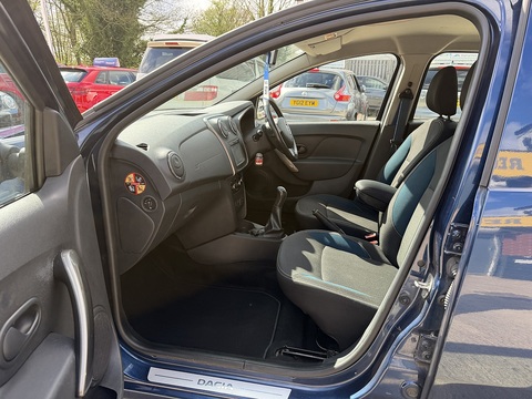 1.5 dCi Laureate Prime Estate 5dr Diesel Manual Euro 6 (s/s) (90 ps)