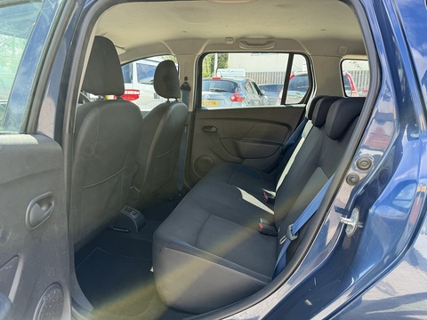 1.5 dCi Laureate Prime Estate 5dr Diesel Manual Euro 6 (s/s) (90 ps)