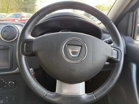 1.5 dCi Laureate Prime Estate 5dr Diesel Manual Euro 6 (s/s) (90 ps)