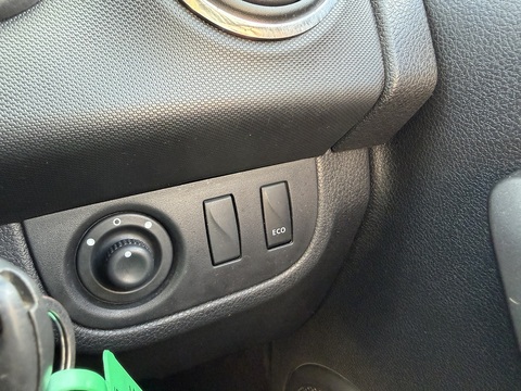 1.5 dCi Laureate Prime Estate 5dr Diesel Manual Euro 6 (s/s) (90 ps)