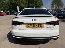 Audi A4 AUTO TFSI Black Edition 