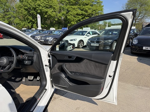 2.0 TFSI 35 Black Edition Saloon 4dr Petrol S Tronic Euro 6 (s/s) (150 ps)