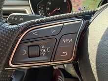 Audi A4 AUTO TFSI Black Edition 