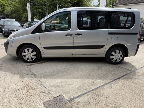 2.0 HDi Tepee Leisure Combi Van 4dr Diesel Manual L2 (194 g/km, 120 bhp)