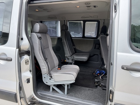 2.0 HDi Tepee Leisure Combi Van 4dr Diesel Manual L2 (194 g/km, 120 bhp)