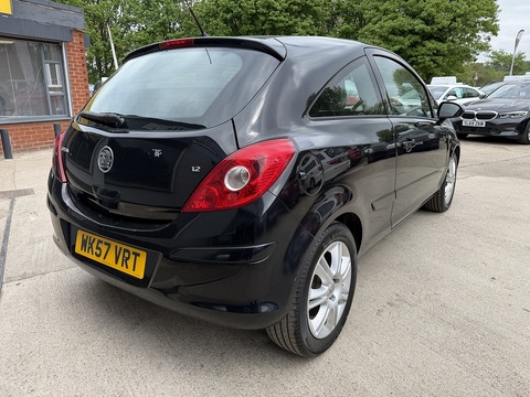 1.2i 16v Design Hatchback 3dr Petrol Manual (a/c) (139 g/km, 79 bhp)