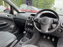 Vauxhall Corsa i Design 