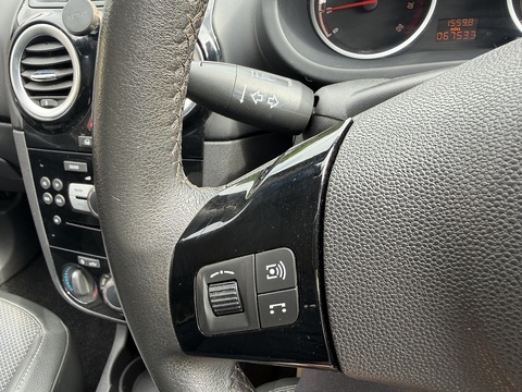 1.2i 16v Design Hatchback 3dr Petrol Manual (a/c) (139 g/km, 79 bhp)