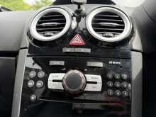 Vauxhall Corsa i Design 