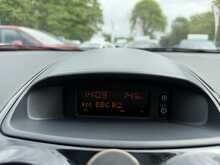 Vauxhall Corsa i Design 