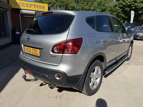 1.6 Acenta Hatchback 5dr Petrol Manual 2WD (159 g/km, 113 bhp)