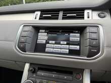Land Rover Range Rover Evoque AUTO 2.2d SD4 Pure 
