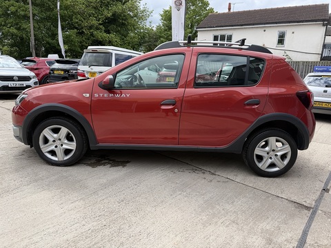 1.5 dCi Laureate Hatchback 5dr Diesel Manual Euro 6 (s/s) (90 ps)