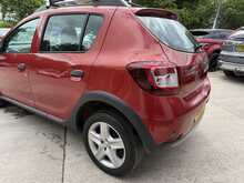 Dacia Sandero Stepway dCi Laureate 