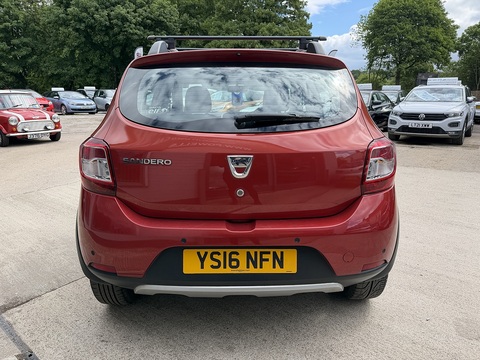 1.5 dCi Laureate Hatchback 5dr Diesel Manual Euro 6 (s/s) (90 ps)