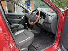Dacia Sandero Stepway dCi Laureate 