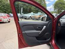 Dacia Sandero Stepway dCi Laureate 