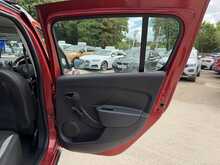 Dacia Sandero Stepway dCi Laureate 