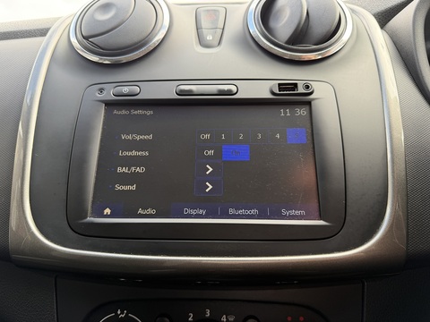 1.5 dCi Laureate Hatchback 5dr Diesel Manual Euro 6 (s/s) (90 ps)