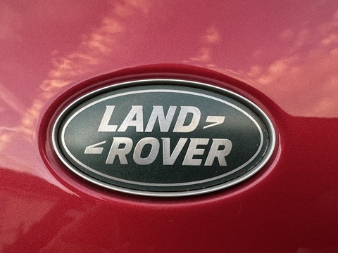 2.2 SD4 SE Tech SUV 5dr Diesel Auto 4WD Euro 5 (s/s) (190 ps)
