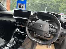 Peugeot E-2008 GT 
