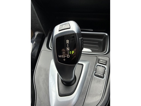 2.0 320d Sport Touring 5dr Diesel Auto Euro 5 (s/s) (184 ps)