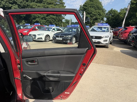 1.6 TS Hatchback 5dr Petrol Automatic (191 g/km, 103 bhp)