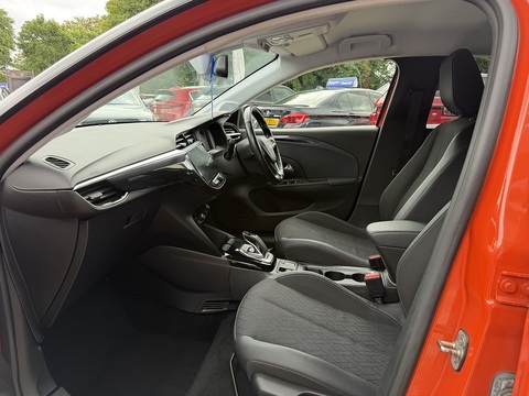 50kWh Elite Nav Hatchback 5dr Electric Auto (7.4Kw Charger) (136 ps)