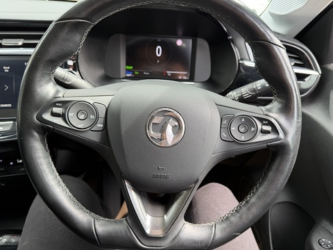 50kWh Elite Nav Hatchback 5dr Electric Auto (7.4Kw Charger) (136 ps)
