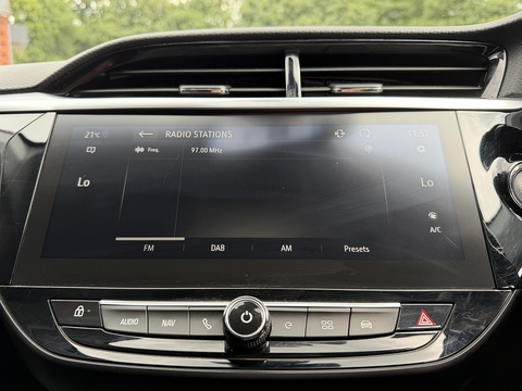 50kWh Elite Nav Hatchback 5dr Electric Auto (7.4Kw Charger) (136 ps)