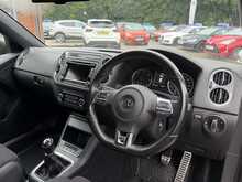Volkswagen Tiguan TDI BlueMotion Tech R-Line 