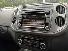 Volkswagen Tiguan TDI BlueMotion Tech R-Line 