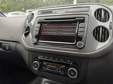 Volkswagen Tiguan TDI BlueMotion Tech R-Line 