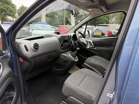  MPV 1.6 Manual Diesel