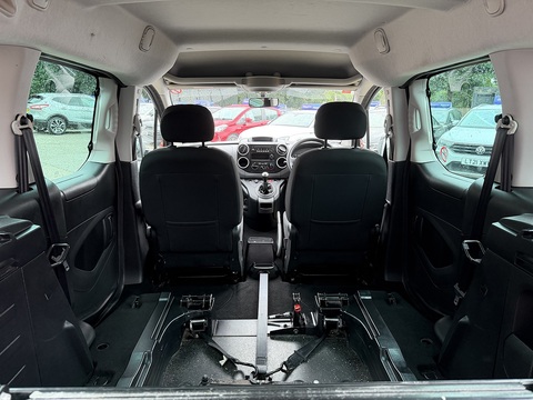  MPV 1.6 Manual Diesel