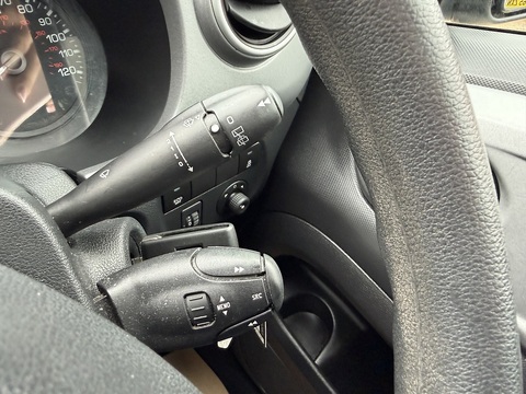  MPV 1.6 Manual Diesel