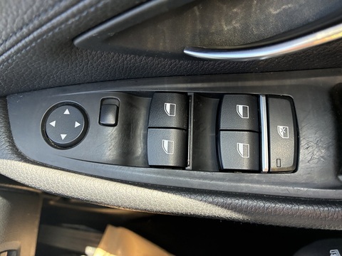 2.0 520d SE Saloon 4dr Diesel Auto Euro 5 (s/s) (184 ps)